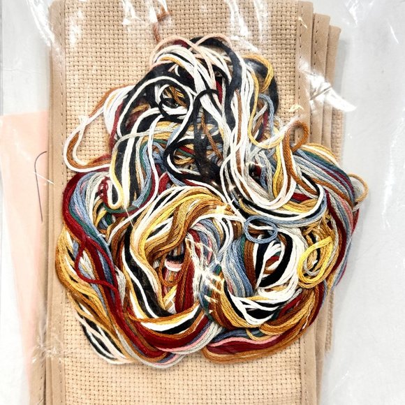 Dimensions Debbie Mumm Front Door Bow Cross Stitch Kit - New (1986 - Picture 10 of 10